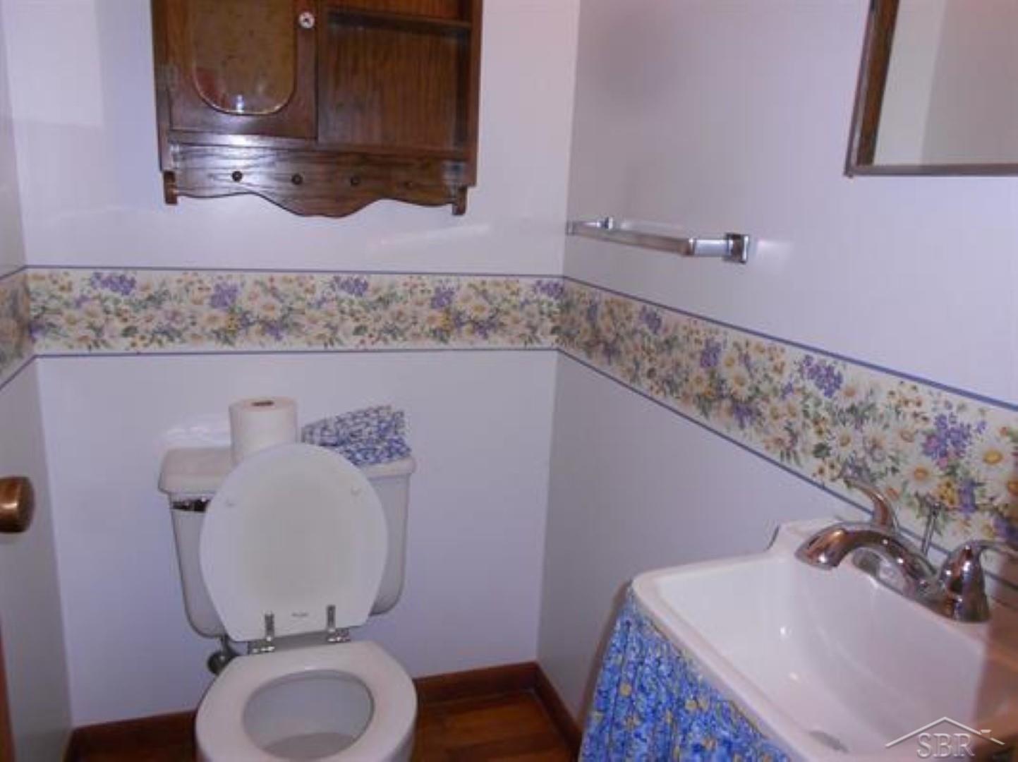4906 West Bis Road Midland, MI 48642 - Photo 13 of 23 50115625-12.JPG