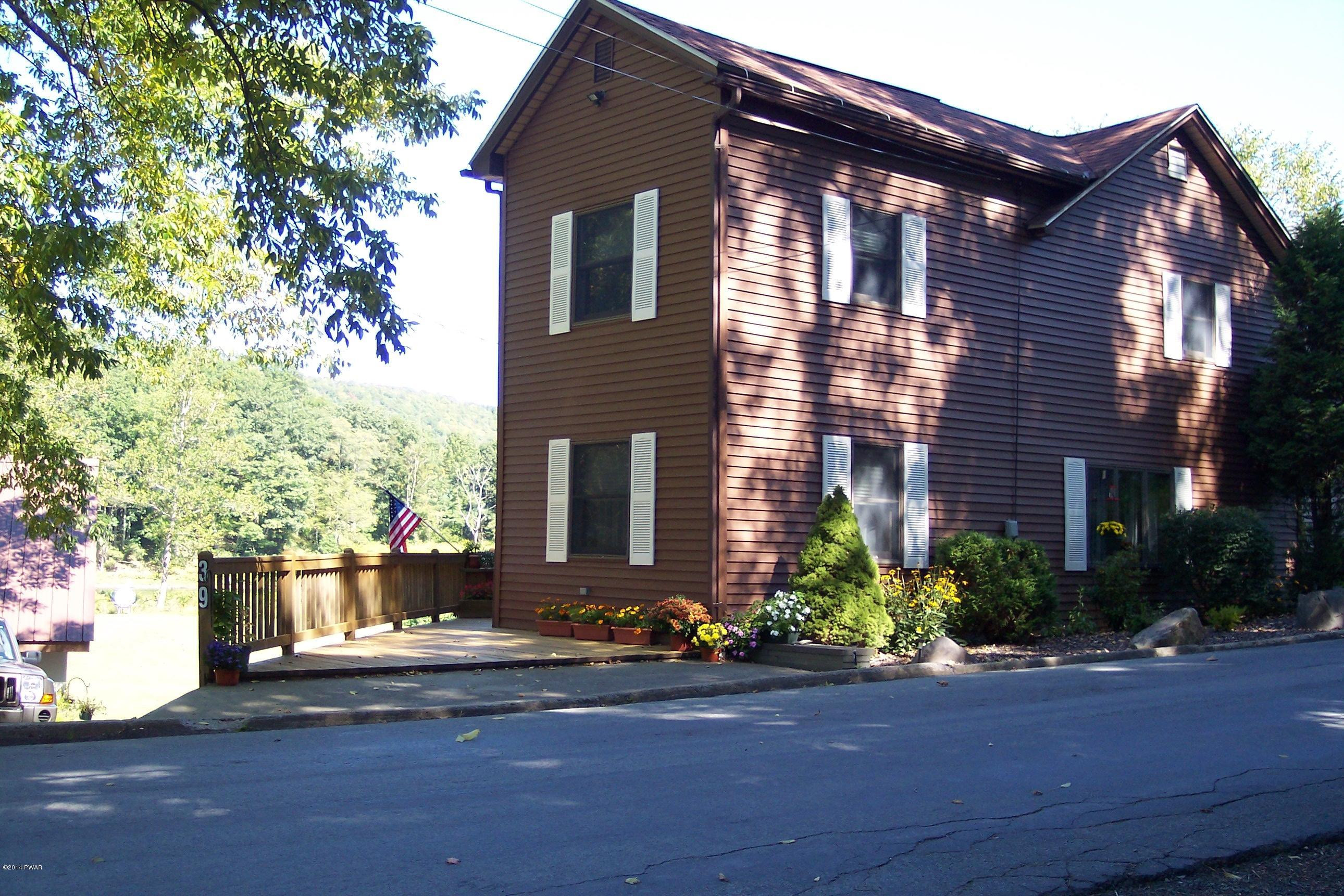 39 Lordville Road Equinunk, PA 18417 - Photo 2 of 27 HOME FACING ROAD