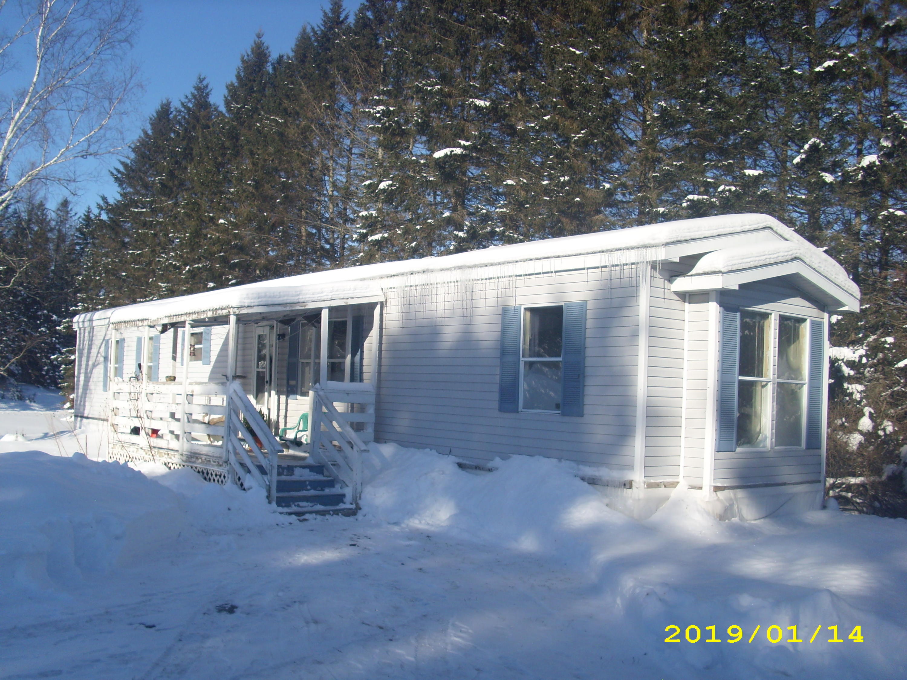 752 East Limestone Road Fort Fairfield, ME 04742 - Photo 1 of 8 DSCI0075