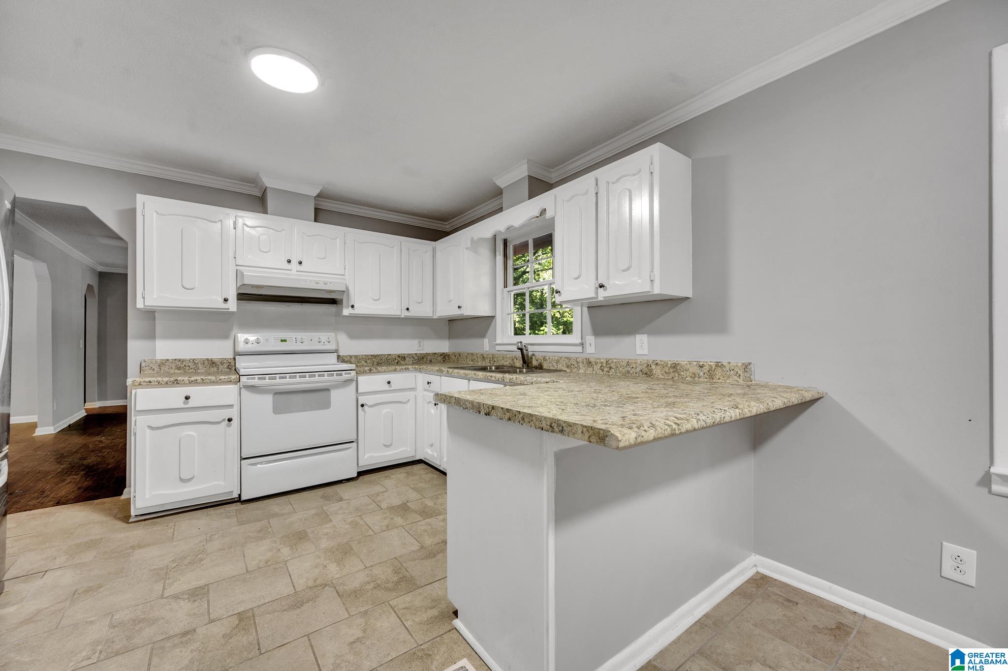 1848 North Walston Bridge Road Jasper, AL 35504 - Photo 4 of 33