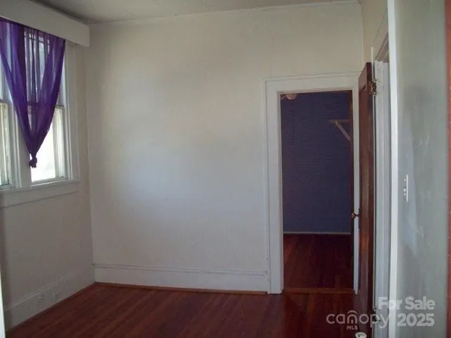 $395,700 | 521 East Center Avenue, Mooresville, NC 28115