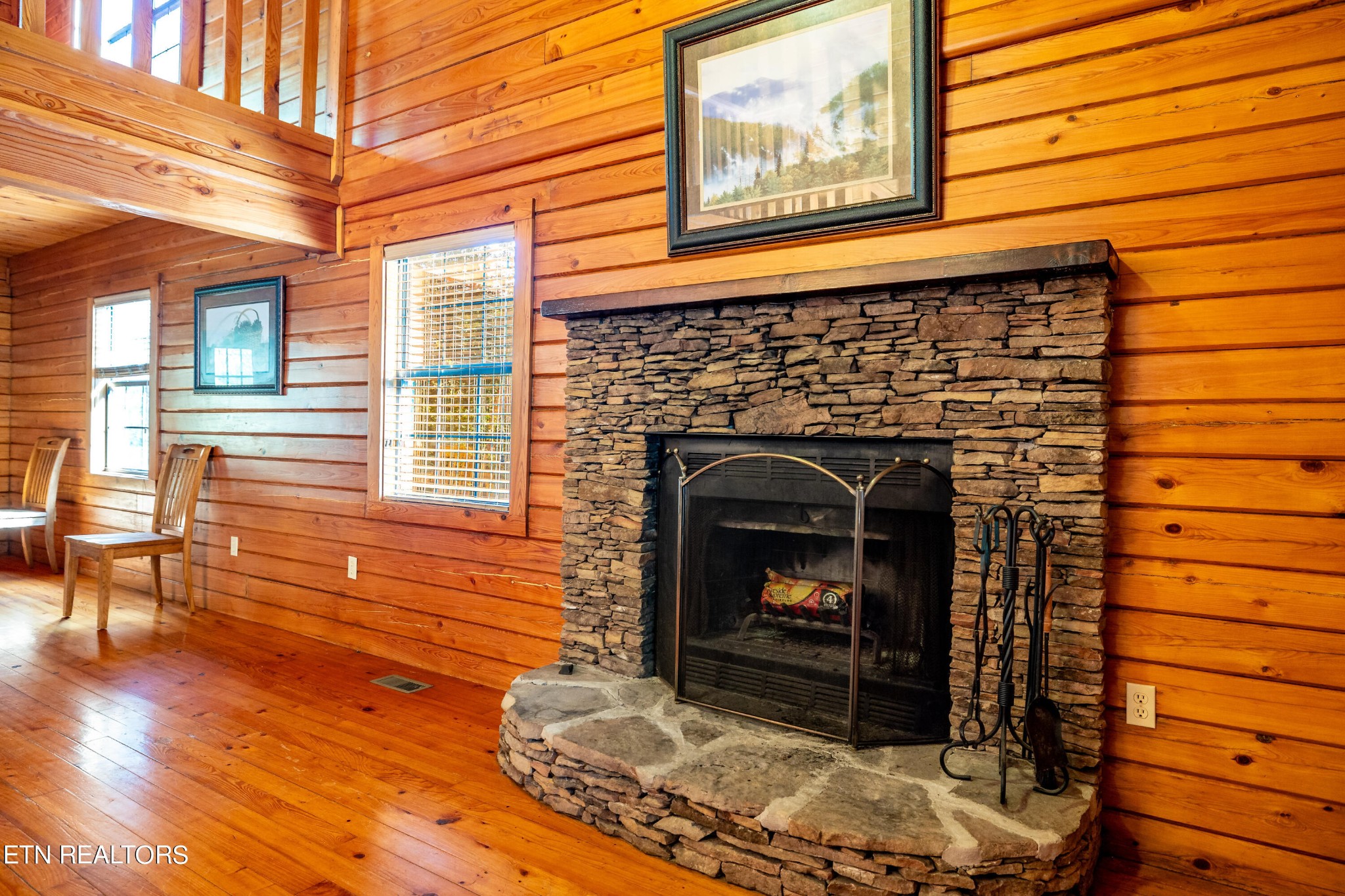 126 Mountain Loft Road Townsend, TN 37882 - Photo 3 of 42 Gallery Image 3