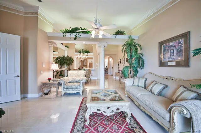 $10,500 | 837 Sailaway Lane, Unit 202, Naples, FL 34108