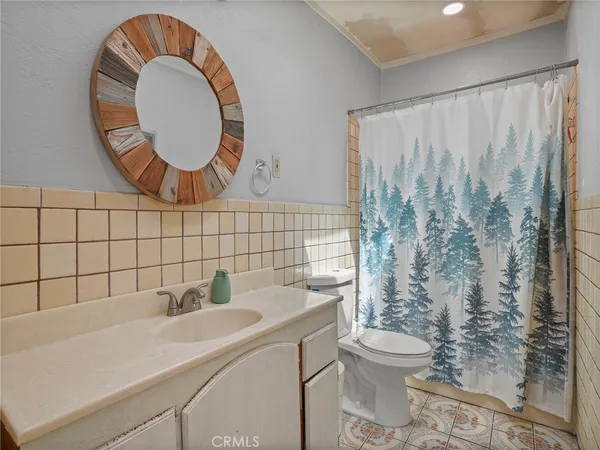 $725,000 | 13478 Fanshaw Avenue, Paramount, CA 90723