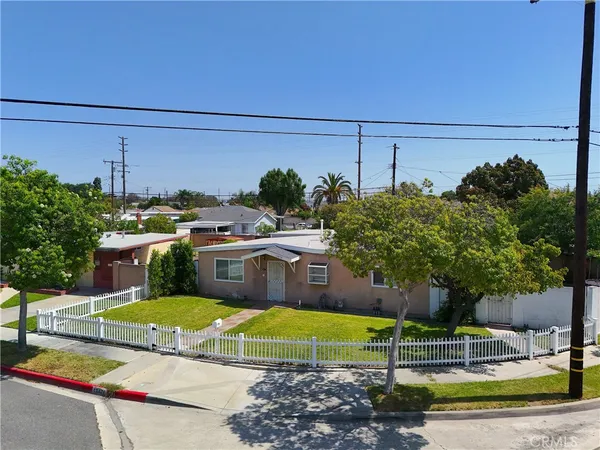 $725,000 | 13478 Fanshaw Avenue, Paramount, CA 90723
