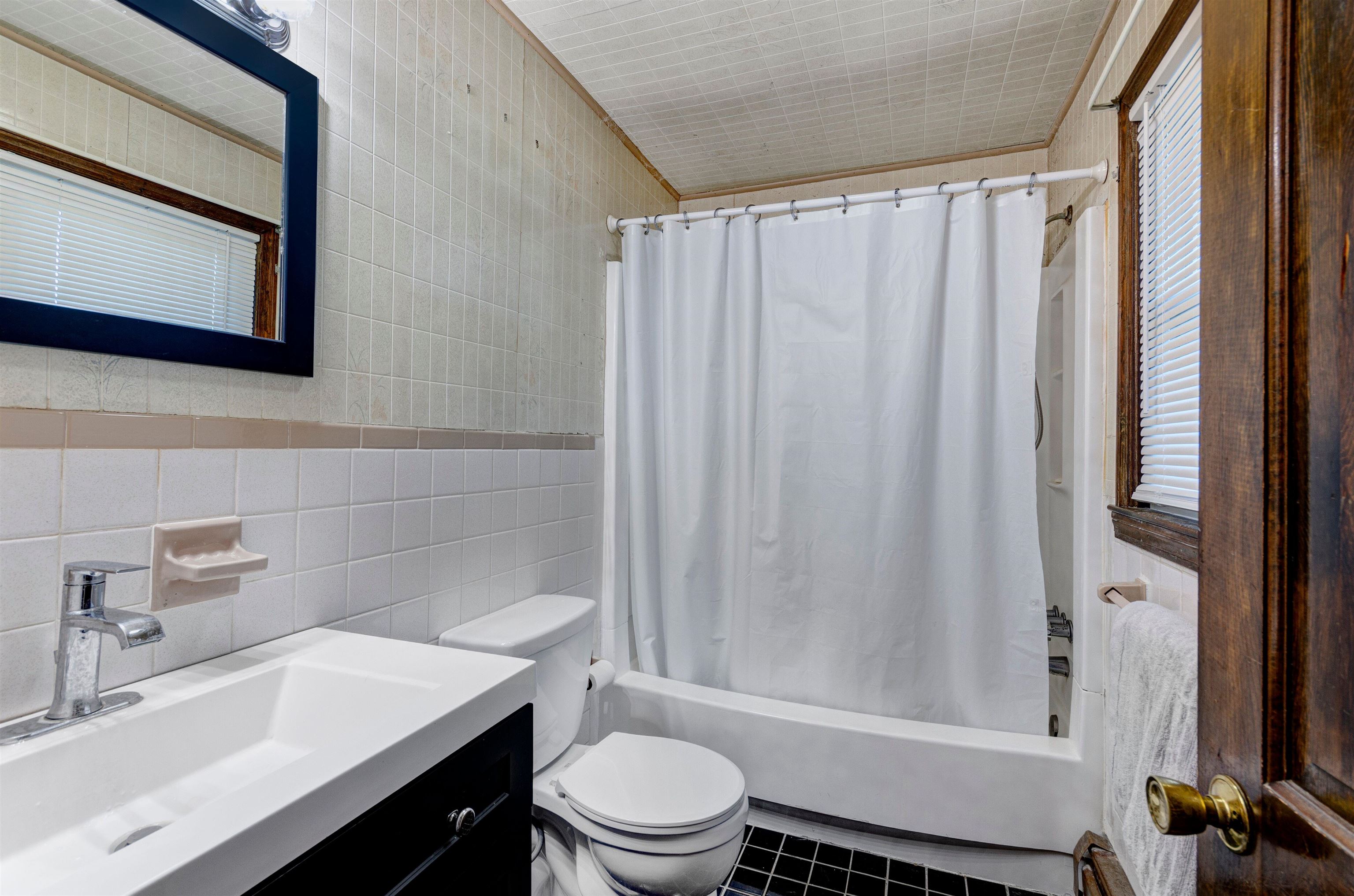61 Pillsbury Road Londonderry, NH 03053 - Photo 21 of 30 Gallery Image 21