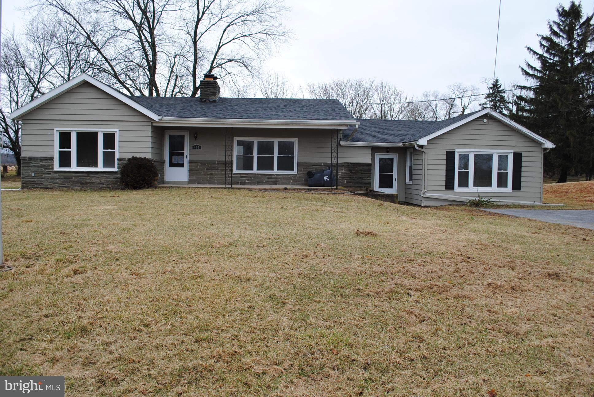 520 Edgegrove Road Hanover, PA 17331 - Photo 21 of 28 Exterior (Front)