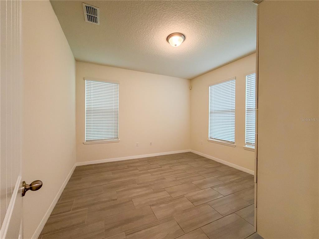 16128 Mangrove Road Winter Garden, FL 34787 - Photo 10 of 27