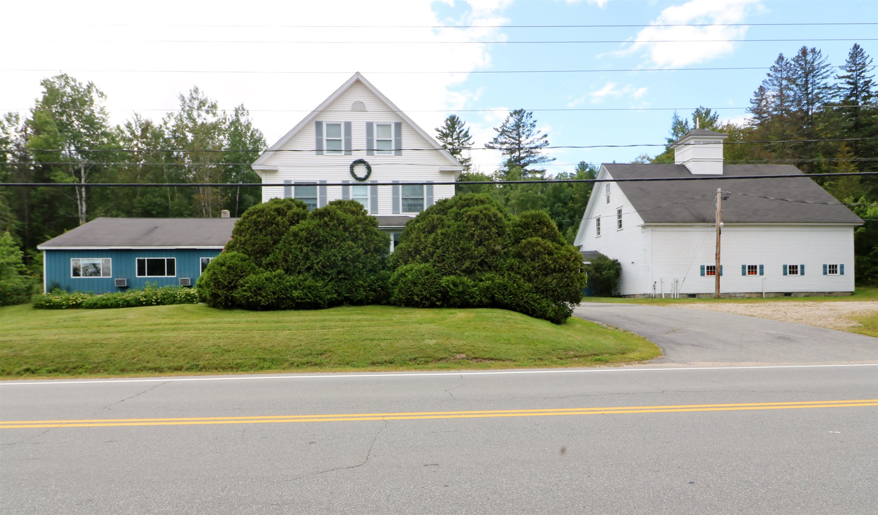 2227 Riverside Drive Berlin, NH 03570 - Photo 5 of 31