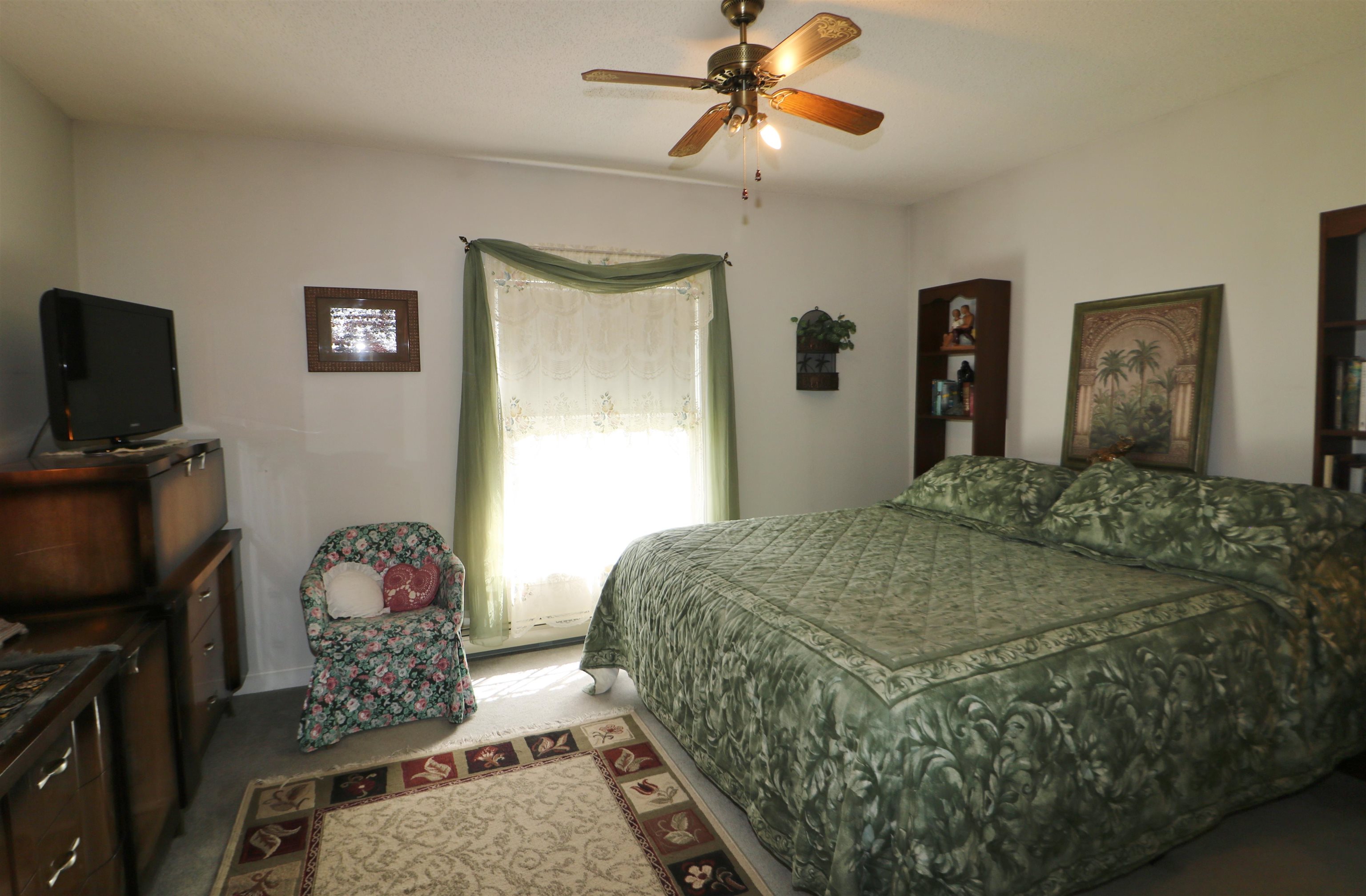 2227 Riverside Drive Berlin, NH 03570 - Photo 10 of 31