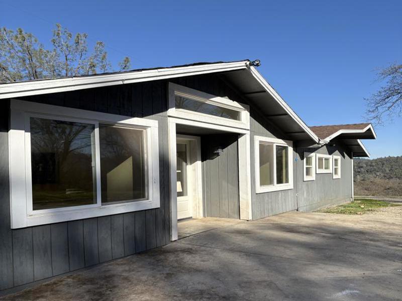 11572 Dead Horse Road Grass Valley, CA 95949 - Photo 1 of 25