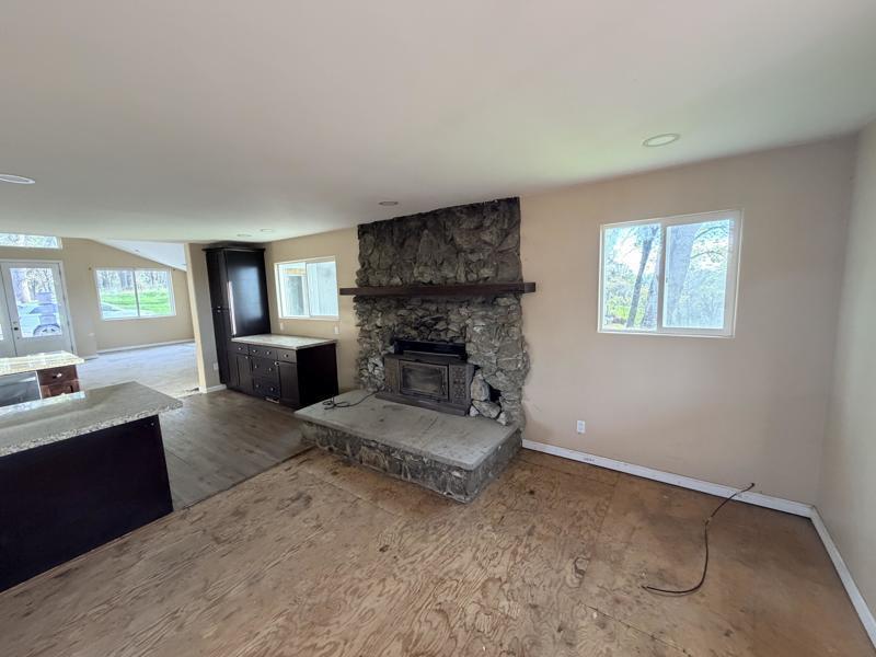 11572 Dead Horse Road Grass Valley, CA 95949 - Photo 12 of 25