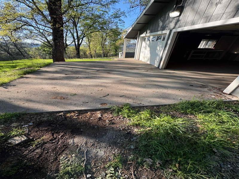 11572 Dead Horse Road Grass Valley, CA 95949 - Photo 23 of 25