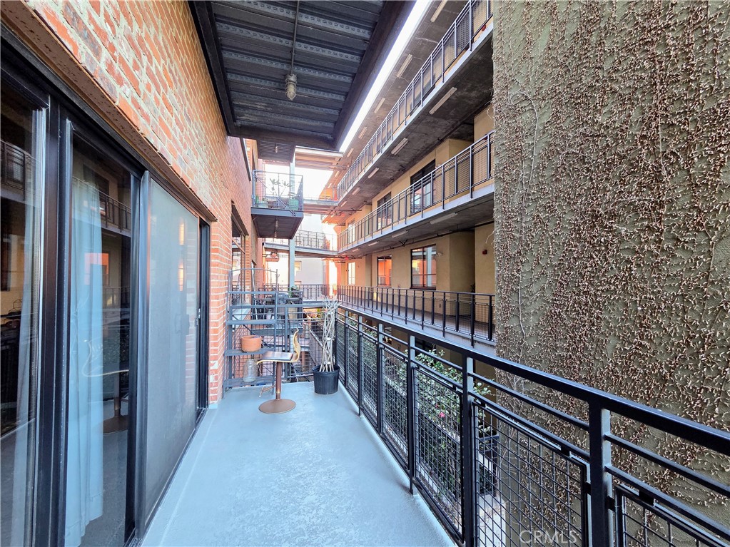 835 Locust Avenue, Unit 318 Long Beach, CA 90813 - Photo 25 of 31