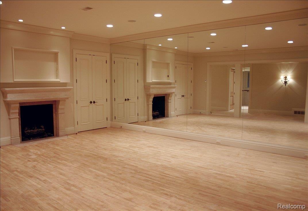 730 Vaughan Road Bloomfield Hills, MI 48304 - Photo 10 of 18 Gym