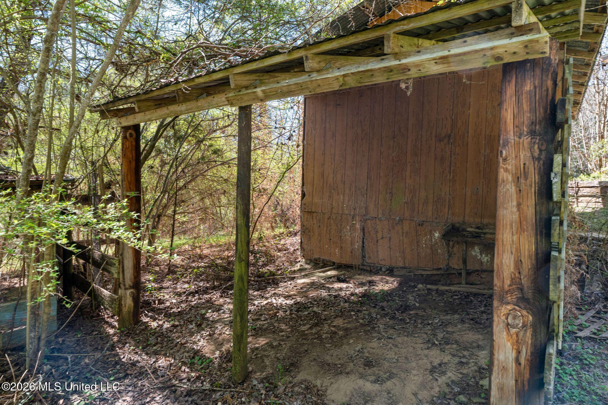 78 Tim Holifield Road Laurel, MS 39443 - Photo 33 of 33 78_Tim_Holifield_Rd-33