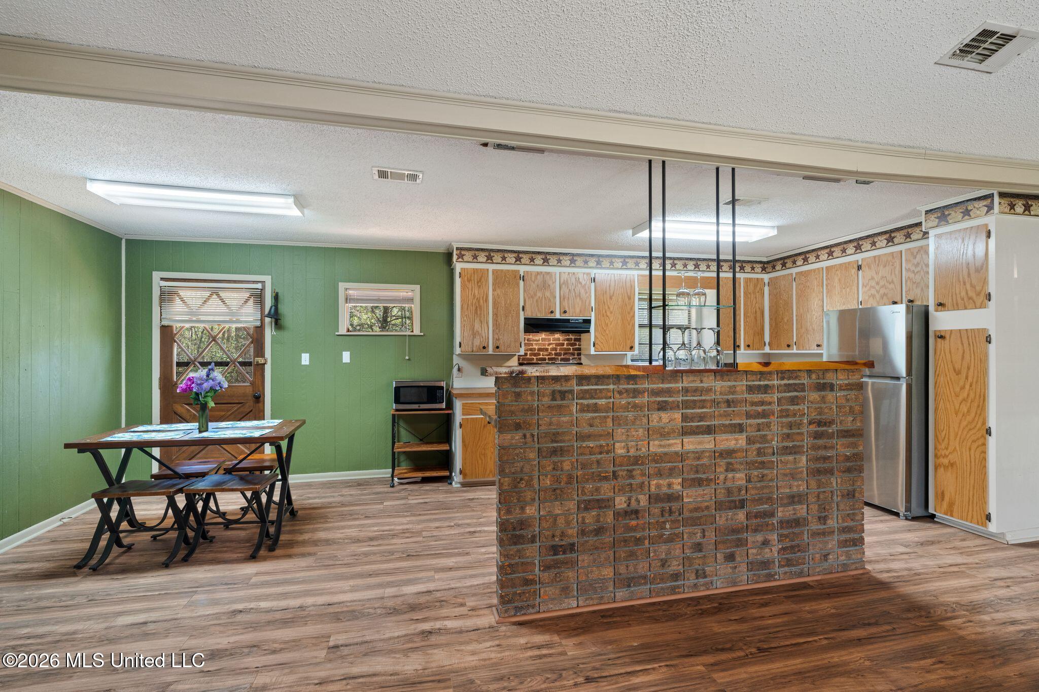 78 Tim Holifield Road Laurel, MS 39443 - Photo 8 of 33 78_Tim_Holifield_Rd-8