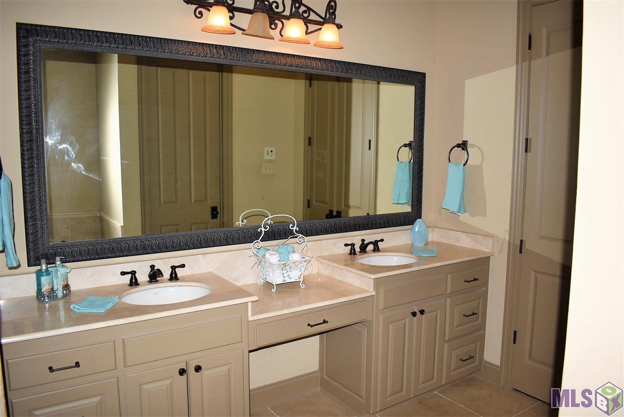 13508 Landmark Drive Baton Rouge, LA 70810 - Photo 17 of 37