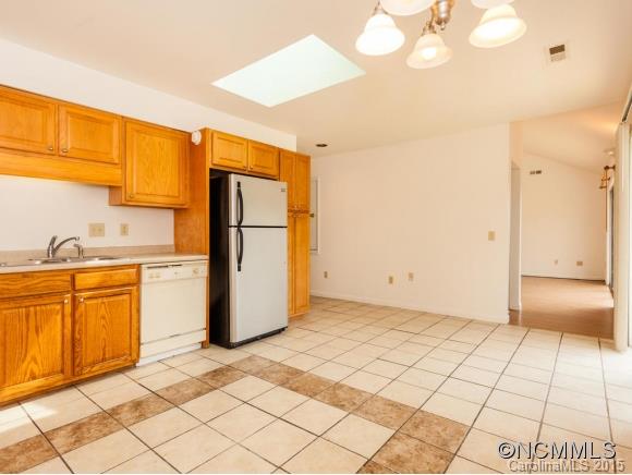 104 Hampton Road Leicester, NC 28748 - Photo 5 of 19 a view of a kitchen with a sink