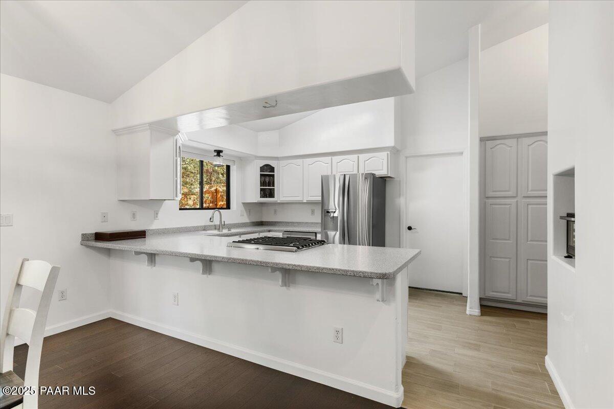 1705 Valley Ranch Circle Prescott, AZ 86303 - Photo 7 of 24 Kitchen - 1705 Valley Ranch Cir