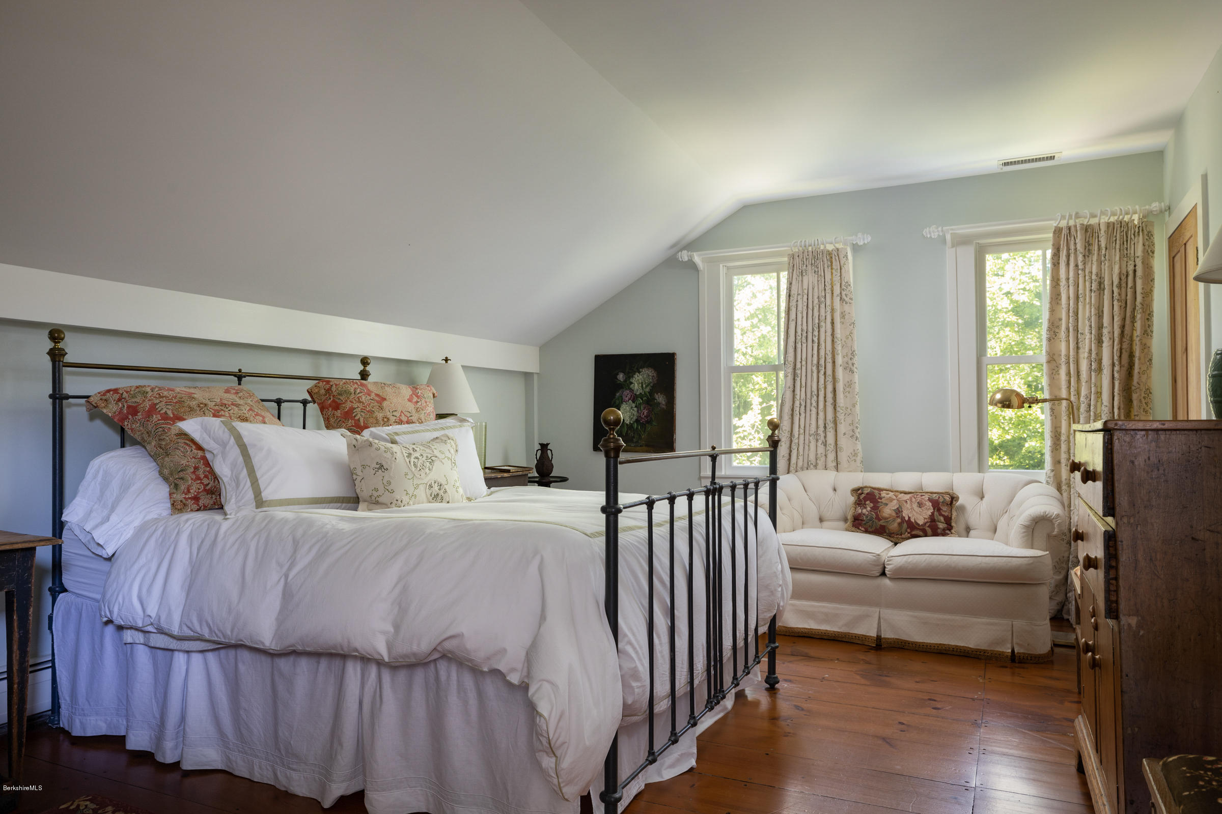 174 West Center Road West Stockbridge, MA 01266 - Photo 14 of 35 15 MBR 174-West-Center-Rd-133