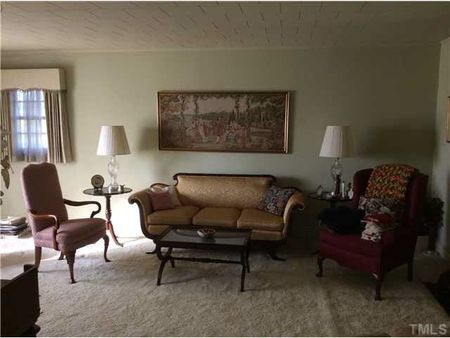 170 George Perry Lee Road Dunn, NC 28334 - Photo 4 of 7 Gallery Image 4