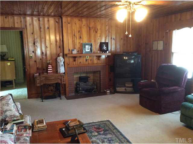 170 George Perry Lee Road Dunn, NC 28334 - Photo 6 of 7 Gallery Image 6