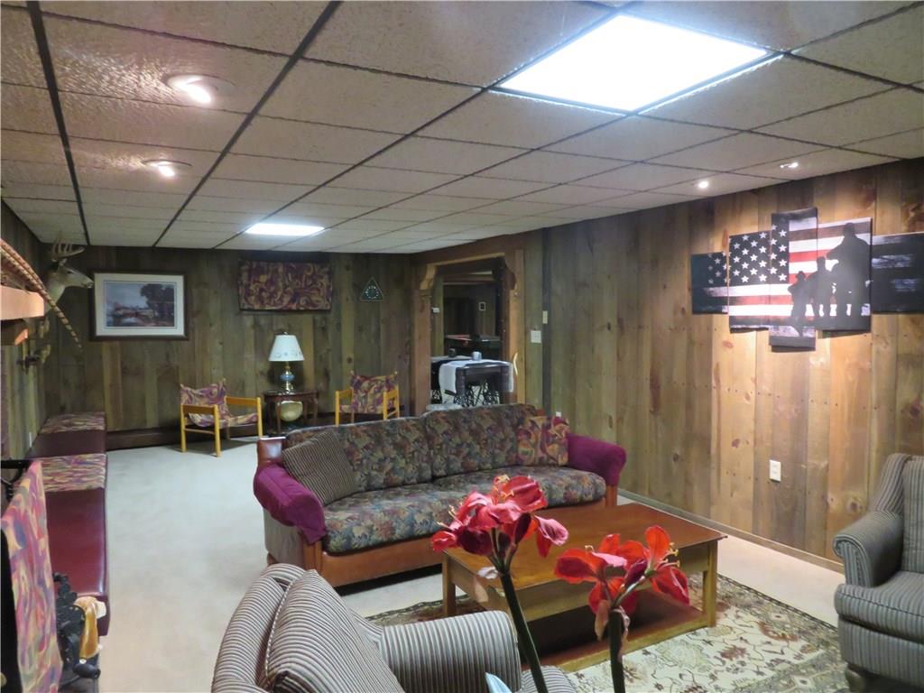 102 Mont Road Butler, PA 16001 - Photo 14 of 19