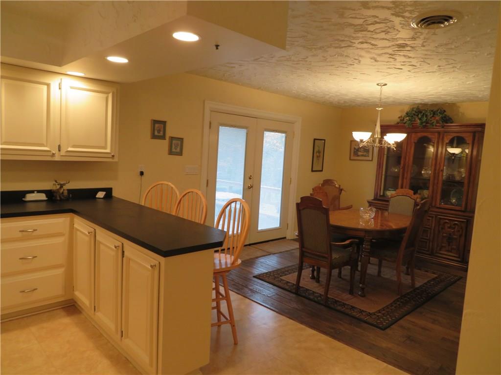 102 Mont Road Butler, PA 16001 - Photo 6 of 19