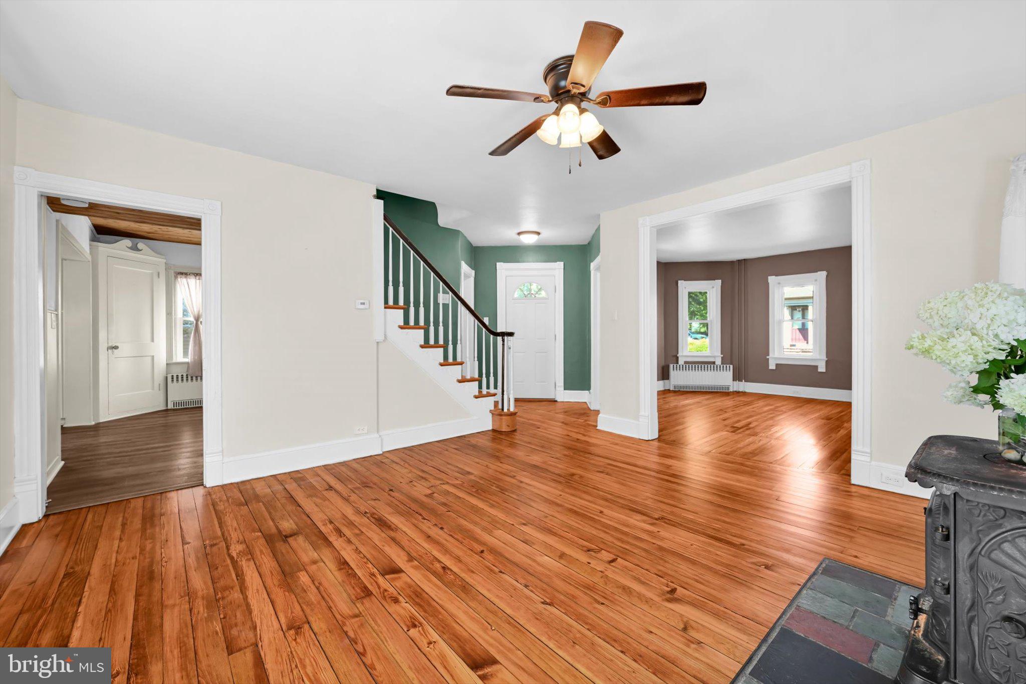 451 Mt Sidney Road Lancaster, PA 17602 - Photo 7 of 43 Living Room