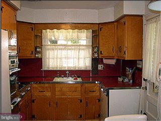141 Kingston Road Cheltenham, PA 19012 - Photo 4 of 5