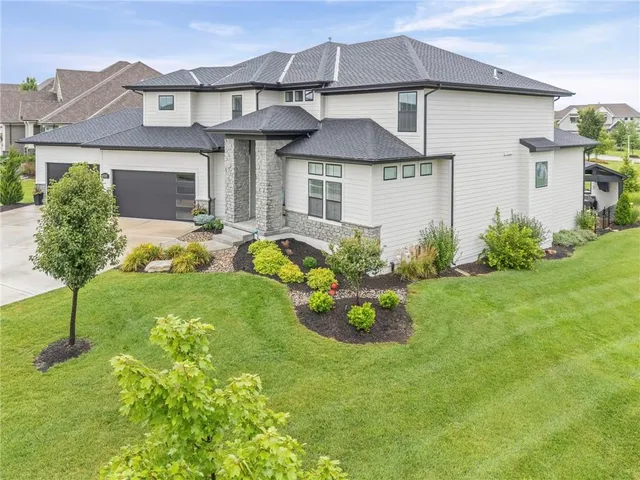 $1,925,000 | 12300 West 169th Street, Overland Park, KS 66221