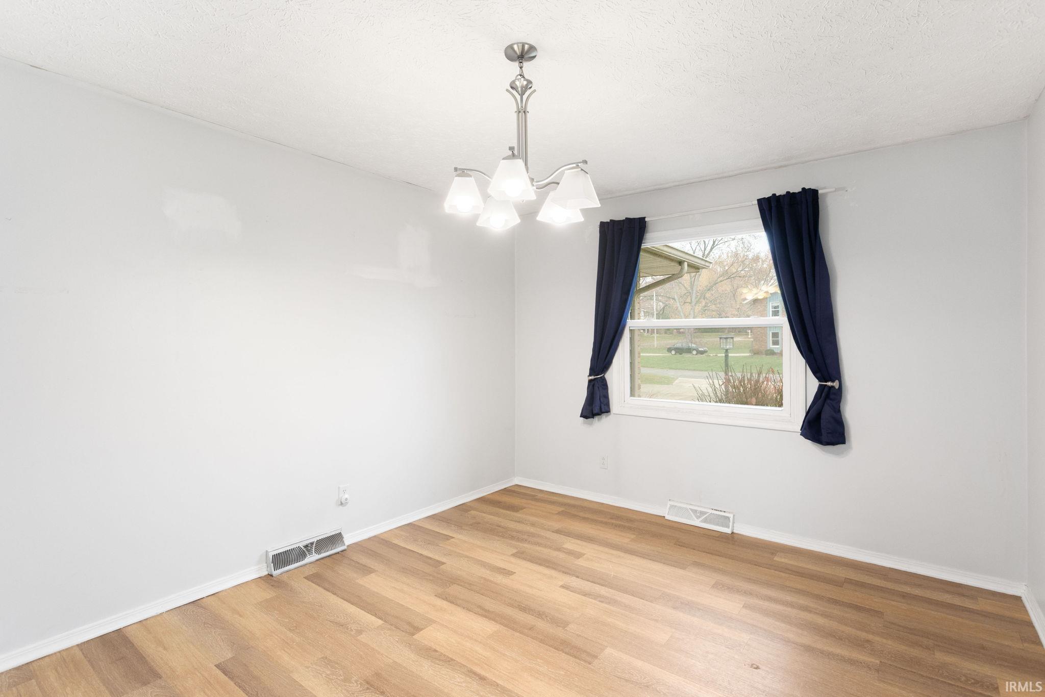 17644 Woodthrush Lane South Bend, IN 46635 - Photo 12 of 36