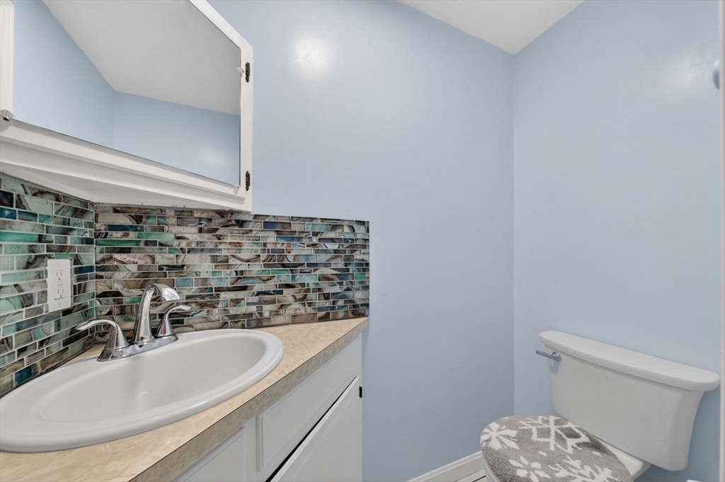 2 Bryant Street, Unit D Freetown, MA 02702 - Photo 14 of 41