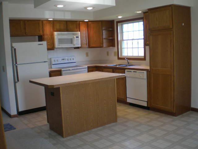 15001 Sycamore Road Mount Vernon, OH 43050 - Photo 2 of 11 Gallery Image 2