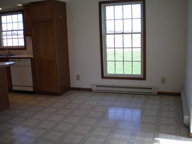 15001 Sycamore Road Mount Vernon, OH 43050 - Photo 3 of 11 Gallery Image 3
