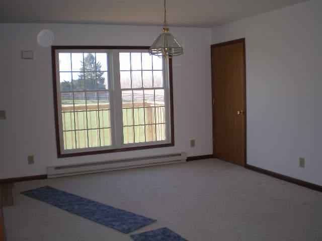 15001 Sycamore Road Mount Vernon, OH 43050 - Photo 4 of 11 Gallery Image 4