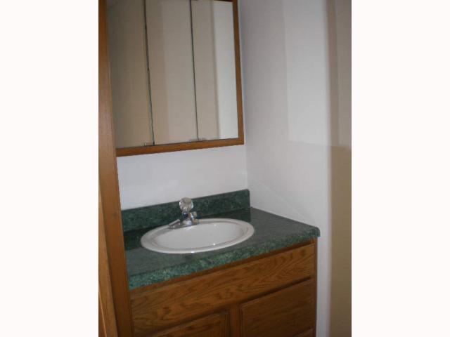 15001 Sycamore Road Mount Vernon, OH 43050 - Photo 10 of 11 Gallery Image 10