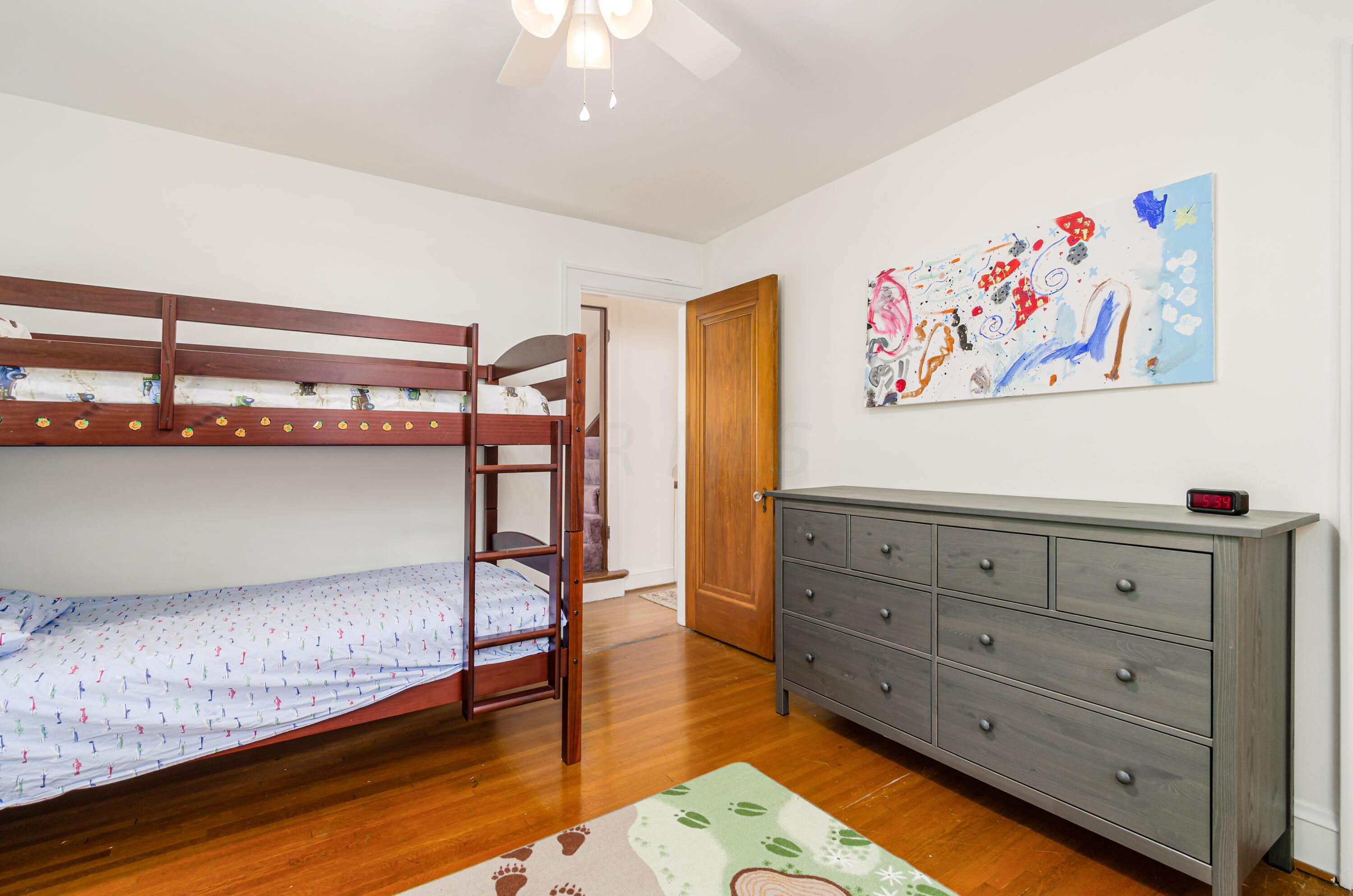 59 South Ardmore Road Columbus, OH 43209 - Photo 31 of 42 Third Bedroom