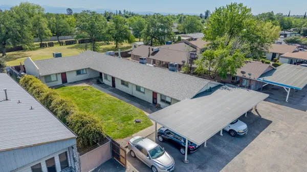 $595,000 | 5570 Mountain View Drive, Redding, CA 96003