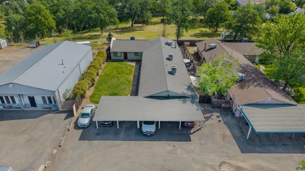 $595,000 | 5570 Mountain View Drive, Redding, CA 96003