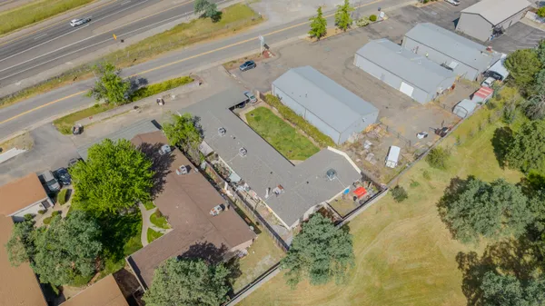 $595,000 | 5570 Mountain View Drive, Redding, CA 96003