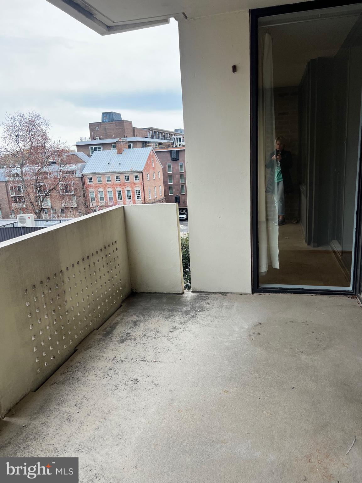 429 N Street Southwest, Unit S301 Washington, DC 20024 - Photo 12 of 19 a view of a terrace