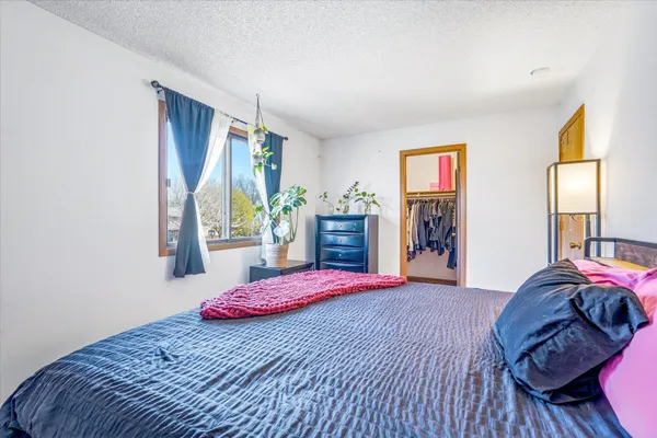 $195,000 | 5734 Otter View Trail, Unit 18, White Bear Lake, MN 55110