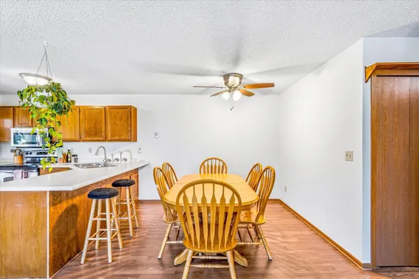 $195,000 | 5734 Otter View Trail, Unit 18, White Bear Lake, MN 55110