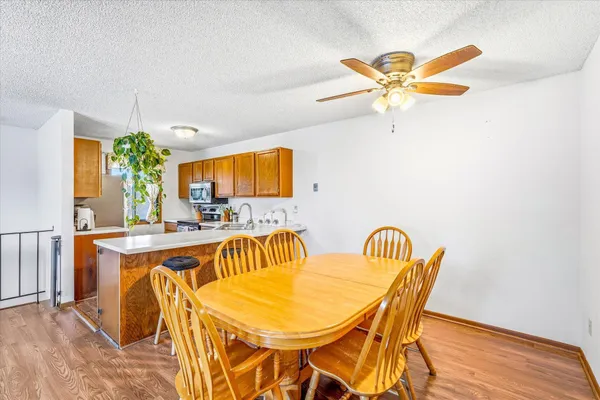 $195,000 | 5734 Otter View Trail, Unit 18, White Bear Lake, MN 55110