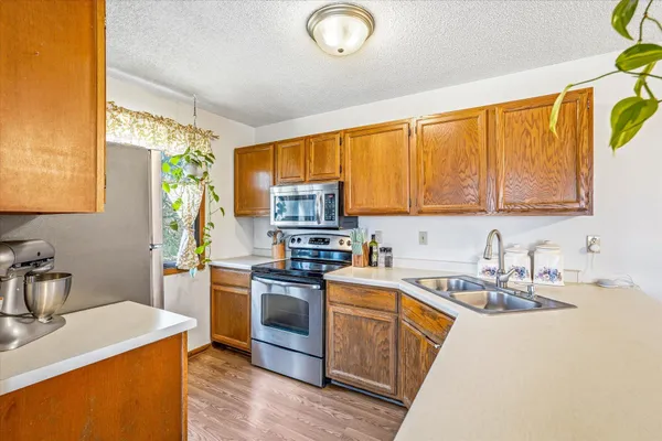 $195,000 | 5734 Otter View Trail, Unit 18, White Bear Lake, MN 55110