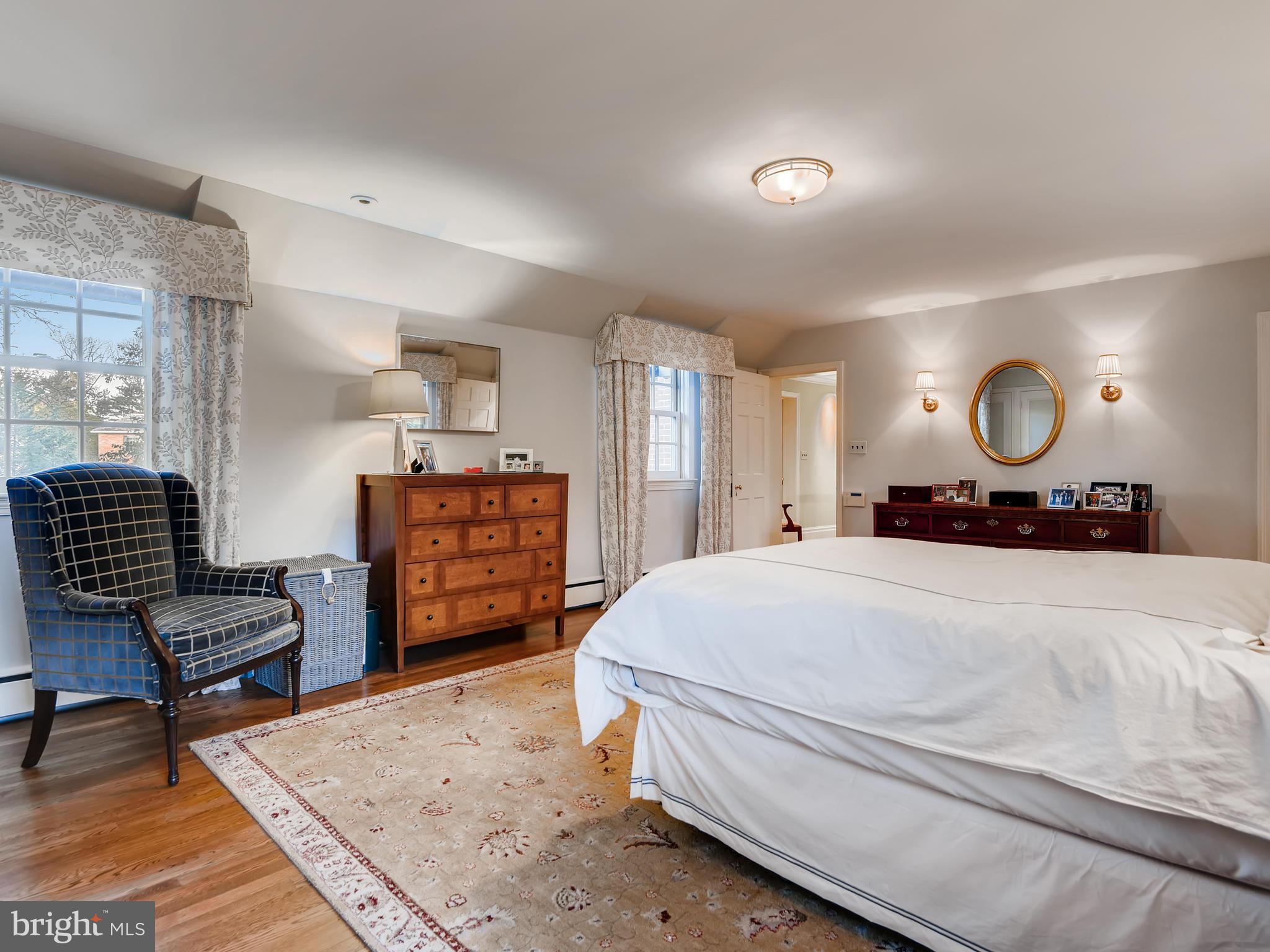 4 Bellemore Road Baltimore, MD 21210 - Photo 26 of 54 Plenty of light in the spacious master