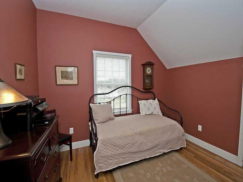 415 Ross Road Eighty Four, PA 15330 - Photo 8 of 14 Bedroom.