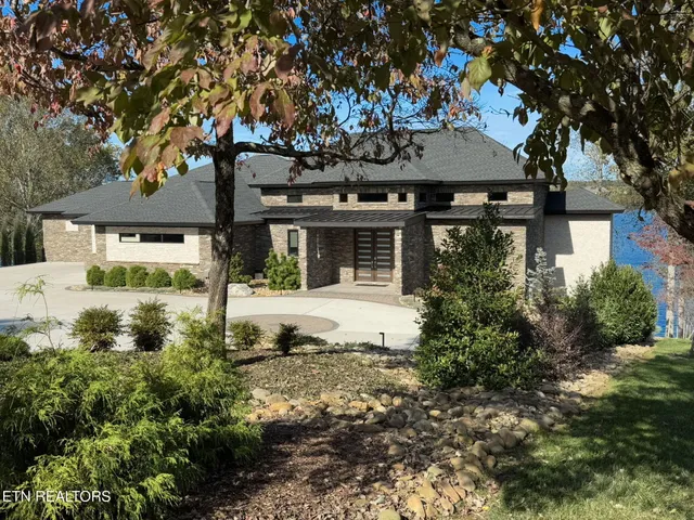 $4,600,000 | 322 Okmulgee Circle, Loudon, TN 37774